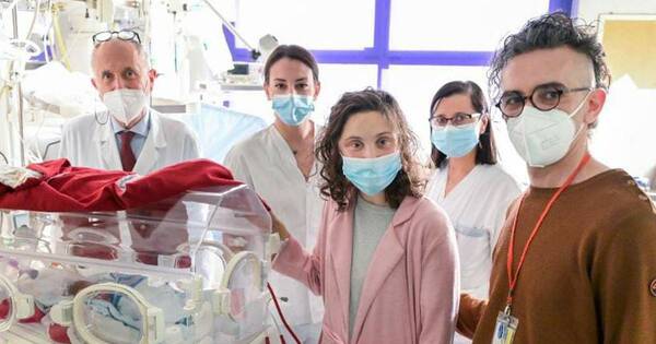 La Nación / Salvan a madre e hija mediante exitosa cesárea y cirugía cerebral en simultáneo