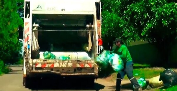 Coronel Oviedo quedó sin servicio de recolección de basura - Noticiero Paraguay