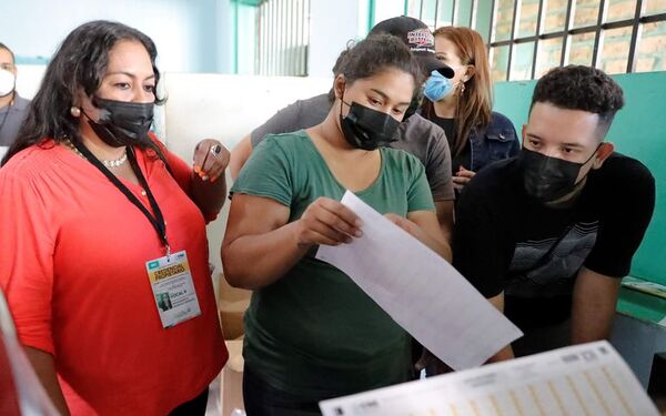 Ente electoral de Honduras da a conocer resultados para diputados y alcaldías - Mundo - ABC Color