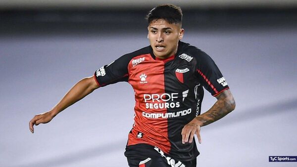 La joya del fútbol argentino entrenando con la camiseta de Cerro Porteño