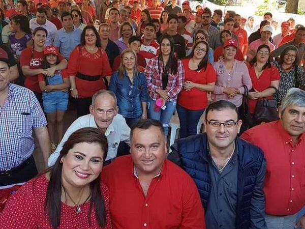 Sin rendición, 19 intendentes y 857 concejales municipales