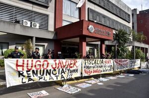 Escrachadores piden que en el 2022, Fiscalía y Justicia no se sometan a sectores políticos - Nacionales - ABC Color