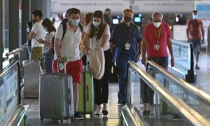 Casos de covid alcanzan pico a nivel mundial; suman más de 1.44 millones en 24 horas
