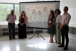 Colección de remeras beneficiará a niños de escuelas vulnerables - .::Agencia IP::.