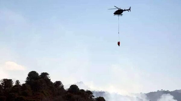 Argentina: Cae un helicóptero hidrante que combatía incendios y murieron sus dos ocupantes
