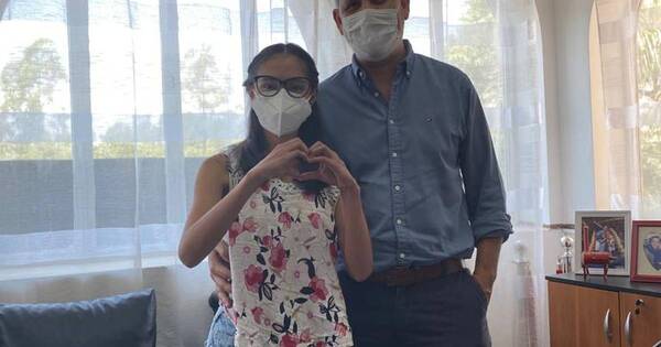 La Nación / Milagros sale de alta médica con un corazón nuevo latiendo en su pecho