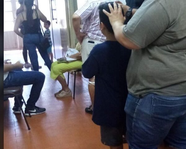Largas filas en busca de vacuna contra fiebre amarilla