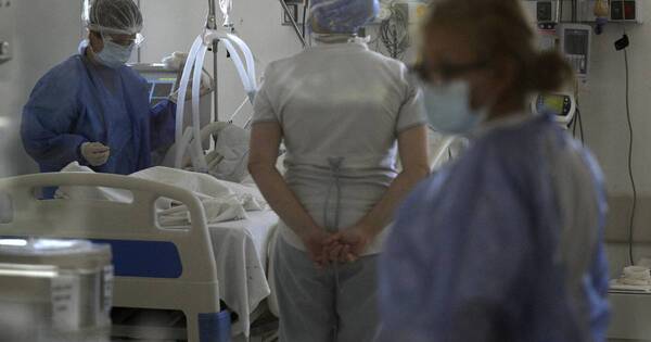 La Nación / Argentina: 7 días de aislamiento para vacunados con COVID