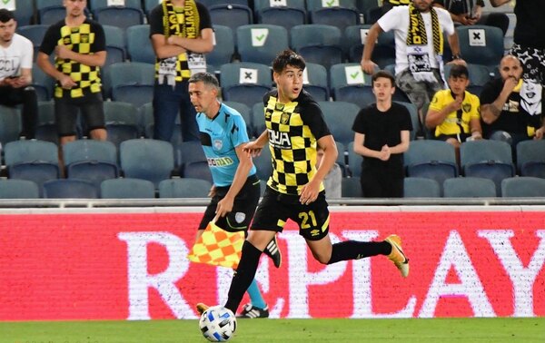 El futbolista paraguayo que firmó por 3 años con el Flamengo de Brasil