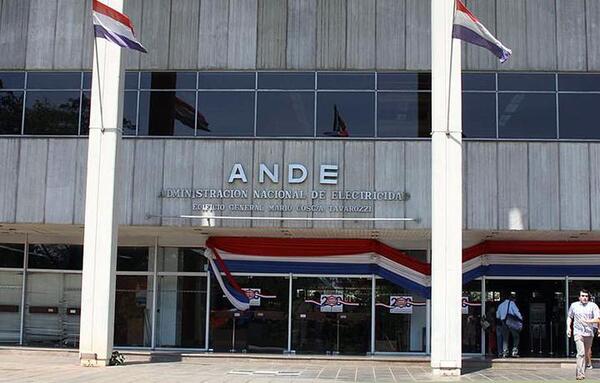 ANDE: unos 80 mil usuarios se pusieron al día