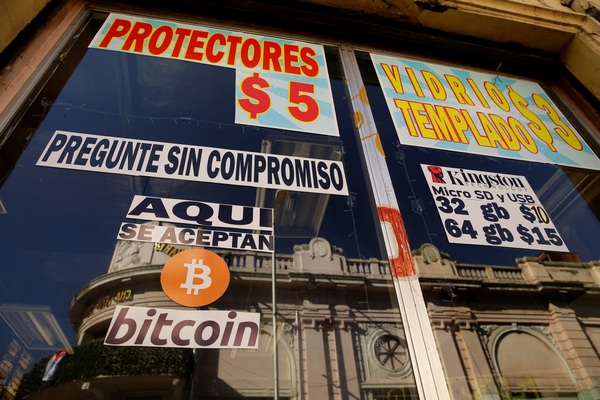 El transporte público salvadoreño sin capacidad de usar bitcóin, dice empresario - MarketData