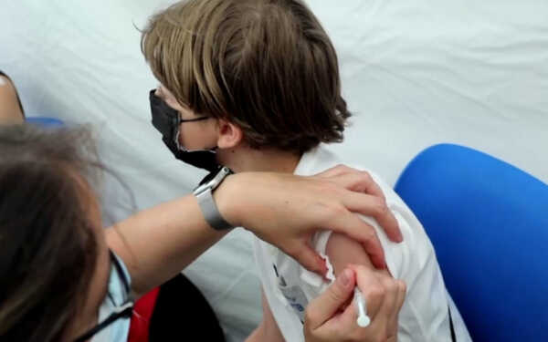 Pediatras instan a inmunizar a niños y niñas de entre 5 a 11 años de edad contra el coronavirus - .::Agencia IP::.