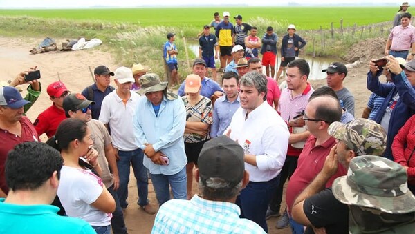 Intendente interviene en el caso del desvío del río Tebicuarymí - Noticiero Paraguay