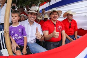 Santiago Peña y Honor Colorado intensifican campaña - El Trueno