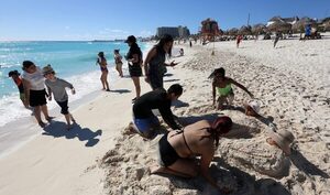 México prevé derrama económica por turismo de 35.185 millones dólares en 2022 - MarketData