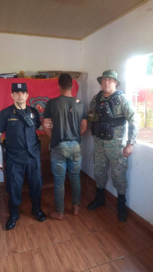 Se presentó policía sindicado como autor de un asalto en Itapúa, dijo que fue raptado - Nacionales - ABC Color