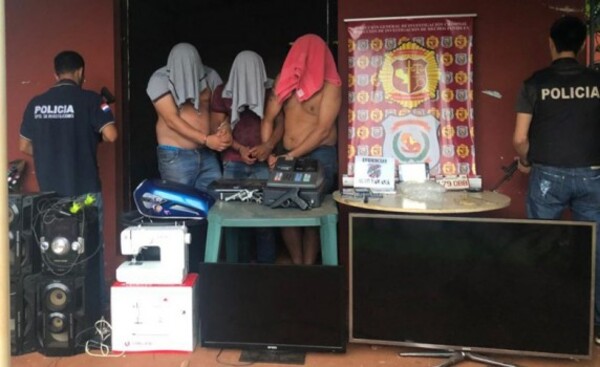Condenan a tres microtraficantes santarriteños
