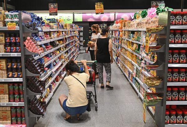 Supermercados cerrarán antes este 31 y no abrirán el 1 de enero - Nacionales - ABC Color