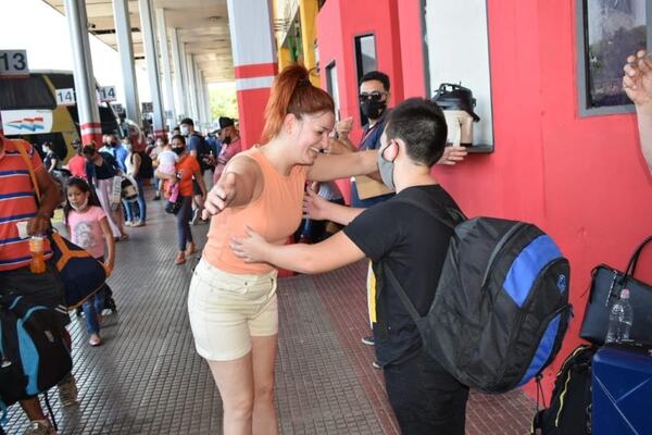 Más de 110 mil personas pasaron por la terminal en la última semana del año | OnLivePy