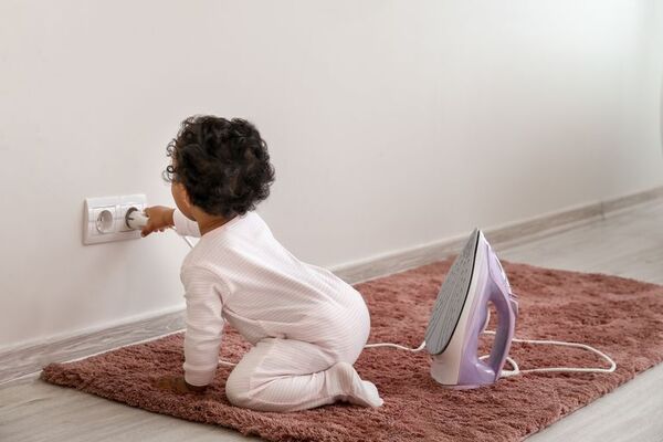Los cinco tips para evitar que los niños sufran descargas eléctricas - Nacionales - ABC Color