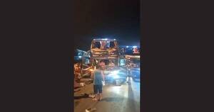 La Nación / Choque de buses en Capiatá deja 16 heridos