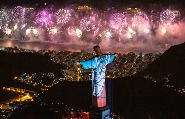 Cómo se recibirá el Año Nuevo en América Latina: en qué países hay restricciones y cuáles serán las fiestas más masivas