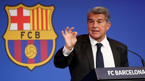 Laporta prevé un año "intenso" para que el Barça vuelva a ser "referencia"