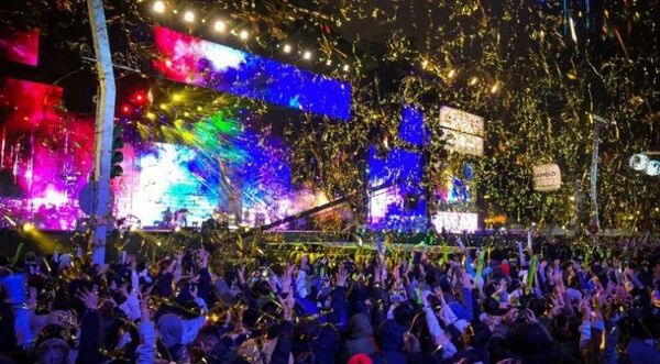Taiwán recibe el 2022 con fiestas de cuenta regresiva