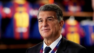 Diario HOY | Laporta prevé un año "intenso" para que el Barça vuelva a ser "referencia"