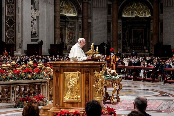 El papa dice que la violencia contra las mujeres es un ultraje a Dios - Mundo - ABC Color