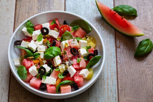 Ensalada fresca con sandía para recuperar pronto la figura - Gastronomía - ABC Color