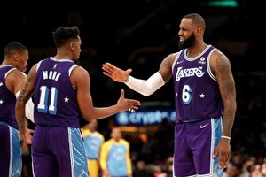 Con un LeBron extraordinario, los Lakers arrasan con los Blazers