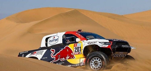 Diario HOY | Sainz, segundo por detrás de Al-Attiyah en coches