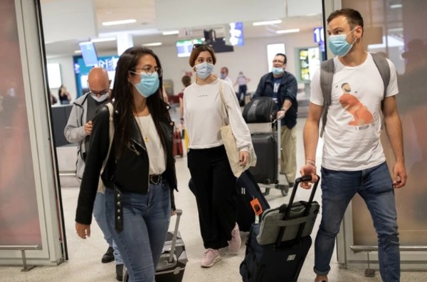 Francia extiende el uso obligatorio de mascarillas a niños desde 6 años - ADN Digital