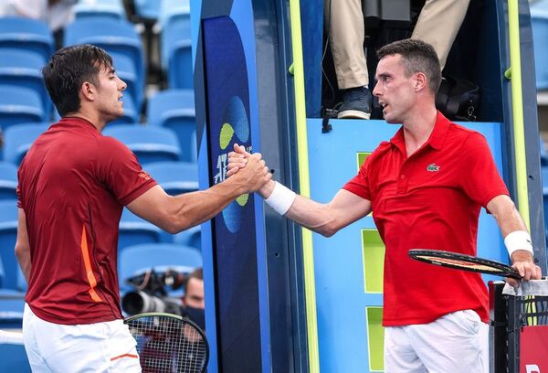 ATP Cup: España supera a Chile - Polideportivo - ABC Color