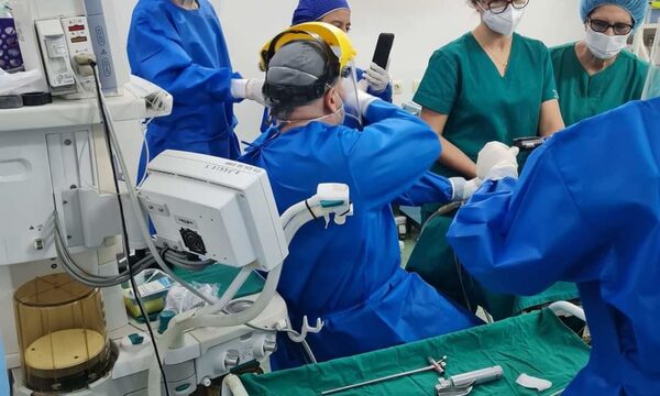 En pleno año nuevo niña tragó foquito de navidad