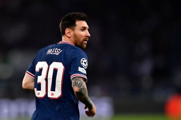 Leo Messi da positivo a covid-19