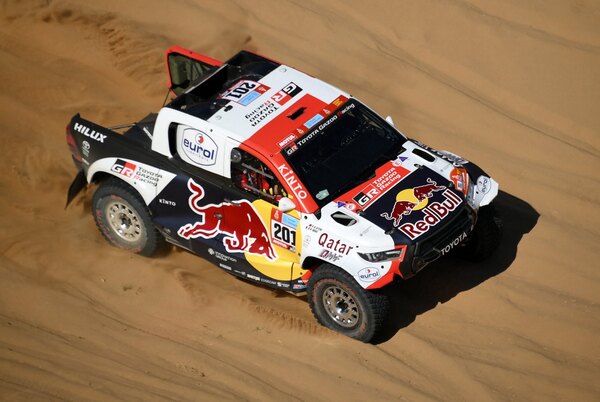 Al-Attiyah sigue en punta frente a la debacle total de Audi