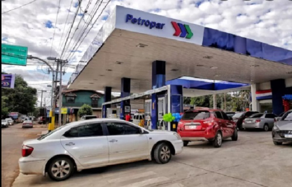 Precios de combustibles vuelven a subir