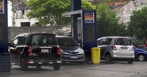 Emblemas actualizan precios de combustibles - Nacionales - ABC Color