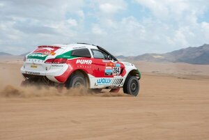 Problemas de embrague impiden a Lafarja seguir en carrera
