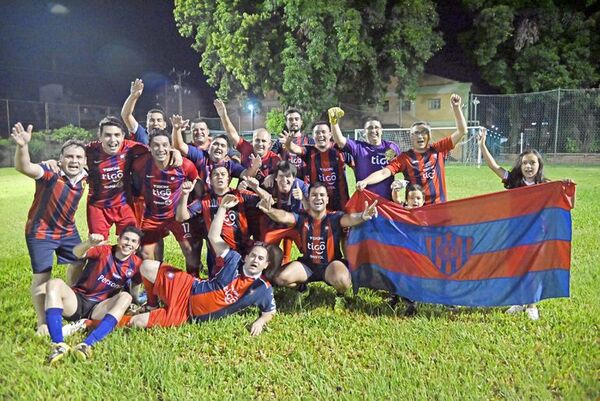 Cerro recupera el trono en clásico ABC - Fútbol - ABC Color