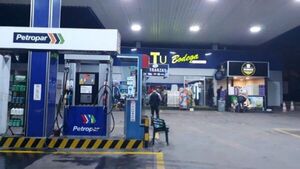 Combustibles suben de precio al inicio de año