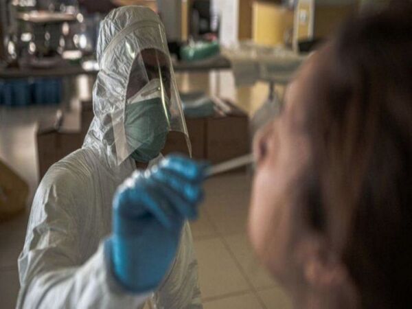 Israel identifica su primer caso de flurona, covid y gripe simultáneas