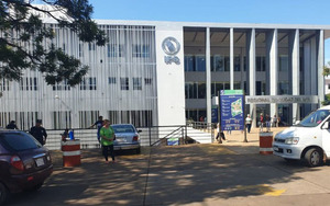 Aumento sostenido de contagios por Covid-19 en el Este entre no vacunados | DIARIO PRIMERA PLANA