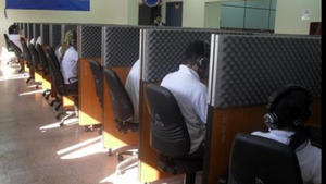 Precarización laboral: Miles de jóvenes en el país que solo ganan comisión, cuando deberían de tener un sueldo mínimo fijo