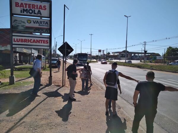 Barrios de Lambaré cuentan con ómnibus de una empresa que reemplaza a la línea 31 - Nacionales - ABC Color