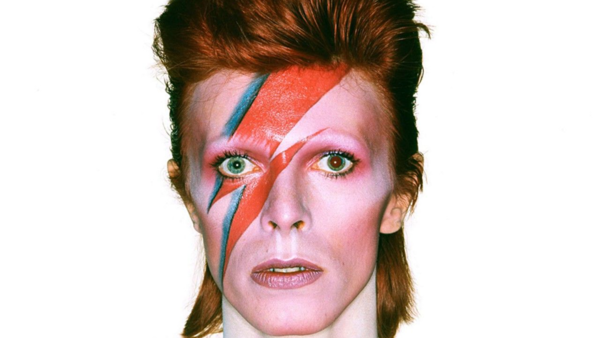Warner Music compra el catálogo de canciones de David Bowie