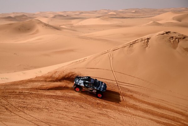 Sainz y la primera victoria de un 'híbrido' en el Dakar