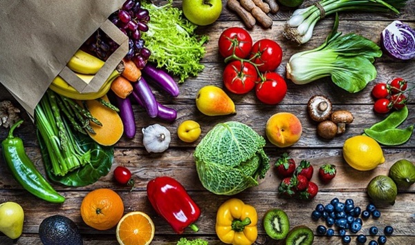 Recomiendan consumo de alimentos naturales tras las fiestas